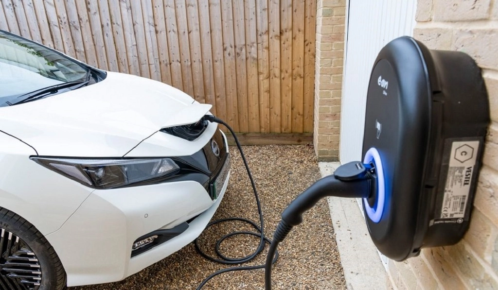 Nissan Car Charging Station