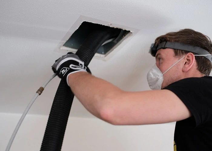 Complete Air Duct Cleaning and Sanitizing – Nikro System